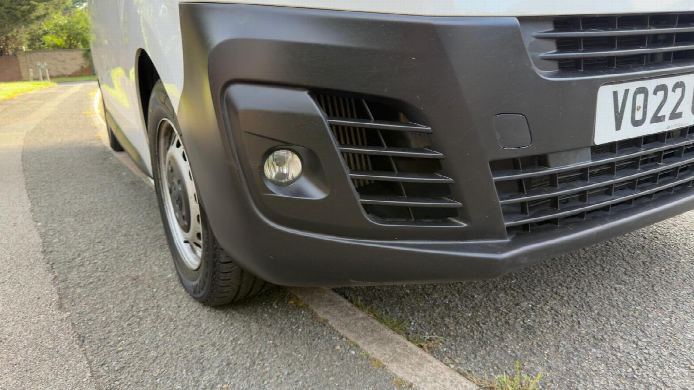 Vauxhall Vivaro — photo 3